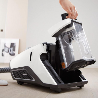 Пылесос Miele SKCR3 Blizzard CX1 Excellence белый лотос