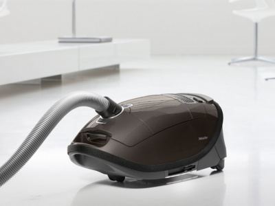 Пылесос Miele SGDA3 коричневый гавана