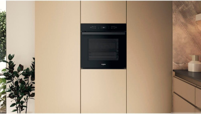 Электрический духовой шкаф Whirlpool WOI68PT1SBA