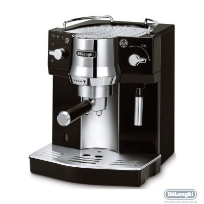 Рожковая кофеварка DeLonghi EC 820 B